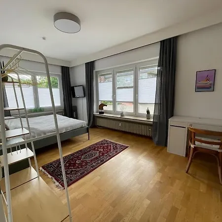 Wohlfuehlquartier In Der Tempelstrasse * Berge (Lower-Saxony)